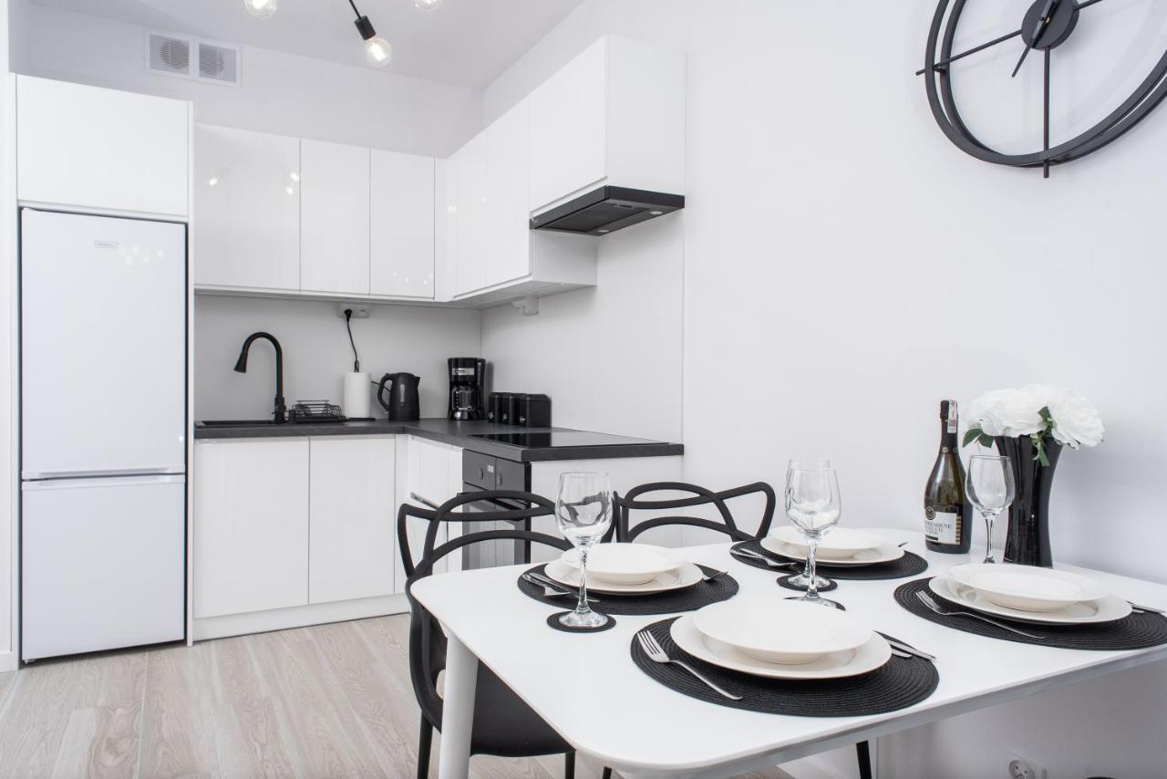 Apartament Happy Holiday Kołobrzeg Buitenkant foto